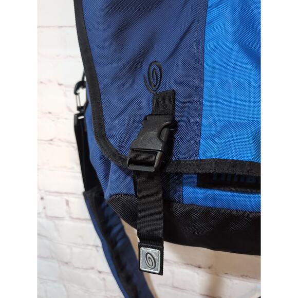 Timbuk2 Custom Classic RARE Messenger Bag WITH Back Zip Laptop Compartment - Picture 2 of 16